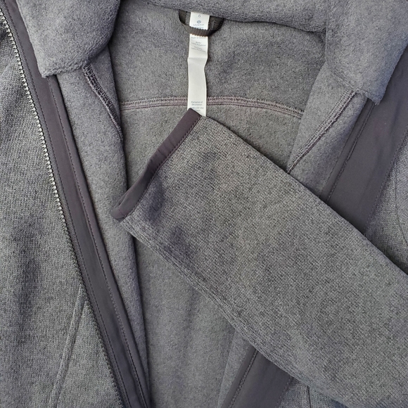 Lululemon It's Fleecing Cold Jacket NWT 6 - Picture 4 of 7
